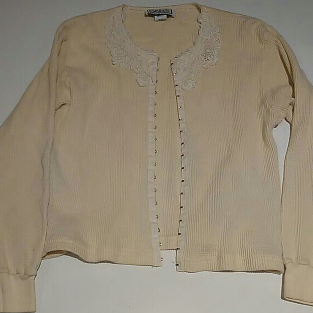 Waffle weave pale yellow sweater